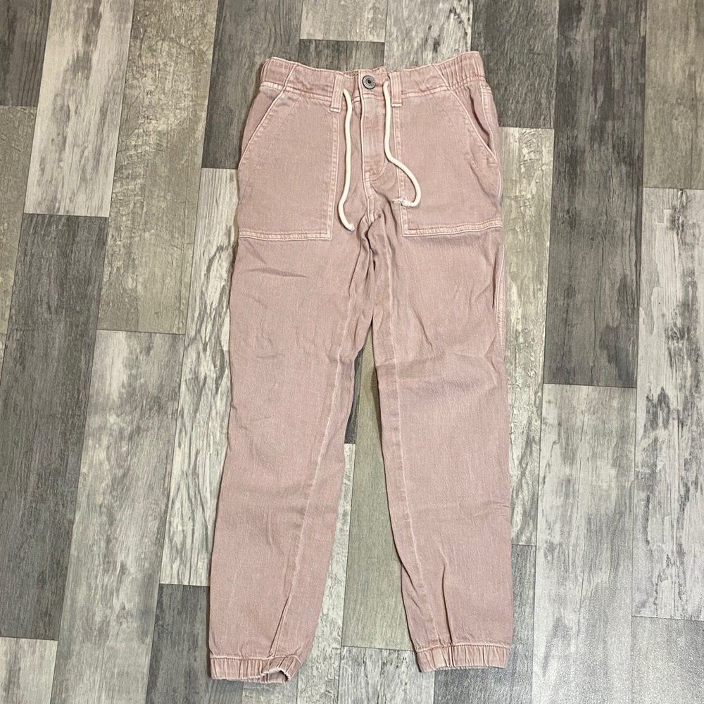 American Eagle pants